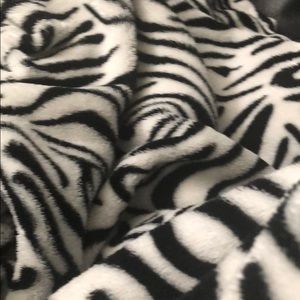 Meet your Posher, Roxana